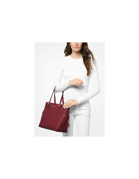 michael kors saylor crossgrain leather tote|Voyager Small Crossgrain Leather Tote Bag .